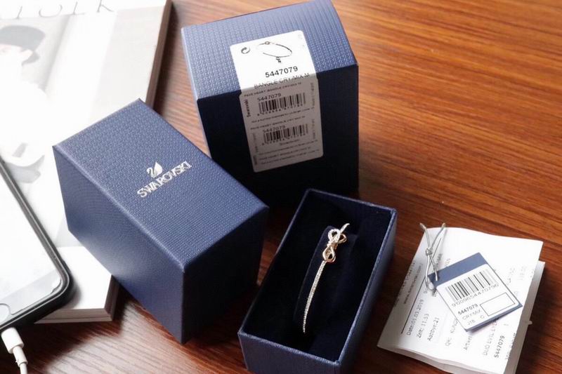 Swarovski Bracelet 04lyx65